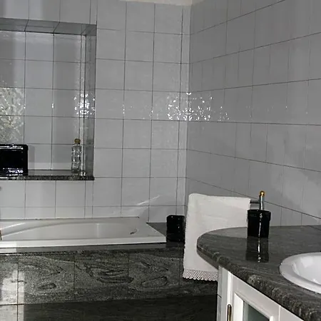 Bed & Breakfast Cascina Ciosse 3*
